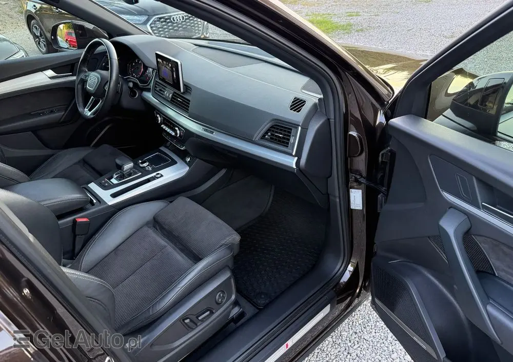 AUDI Q5 40 TDI Quattro S tronic sport