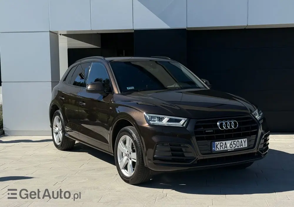 AUDI Q5 40 TDI Quattro S tronic sport