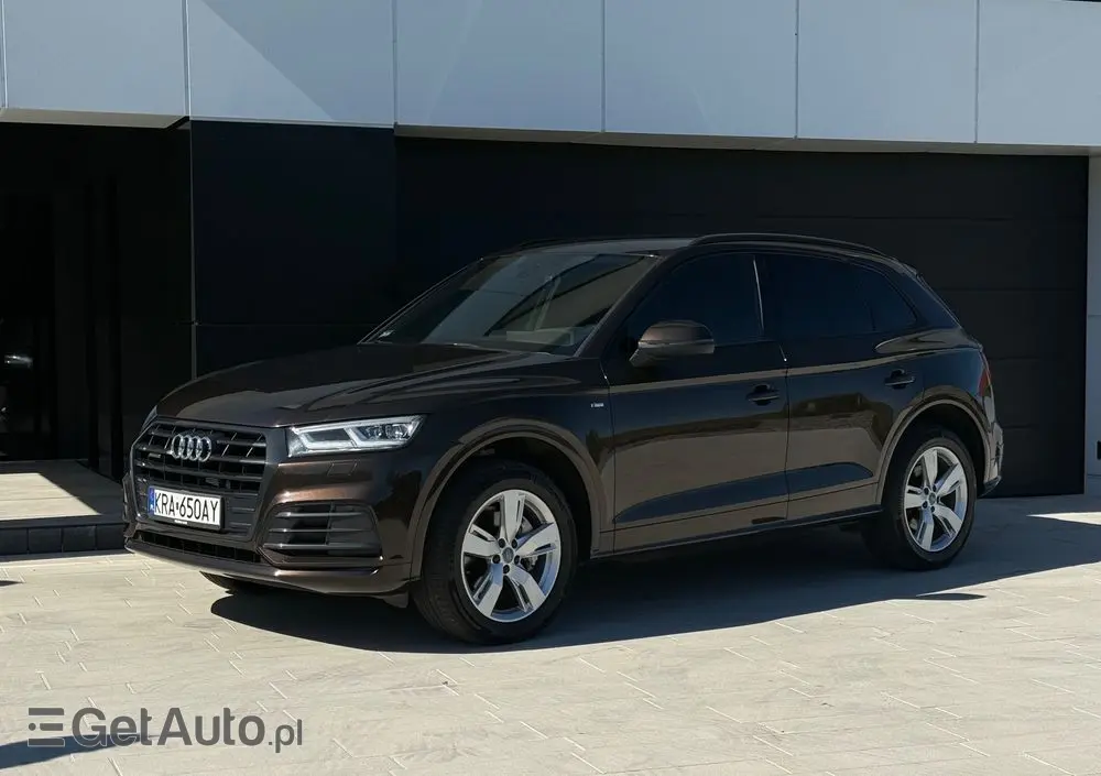 AUDI Q5 40 TDI Quattro S tronic sport