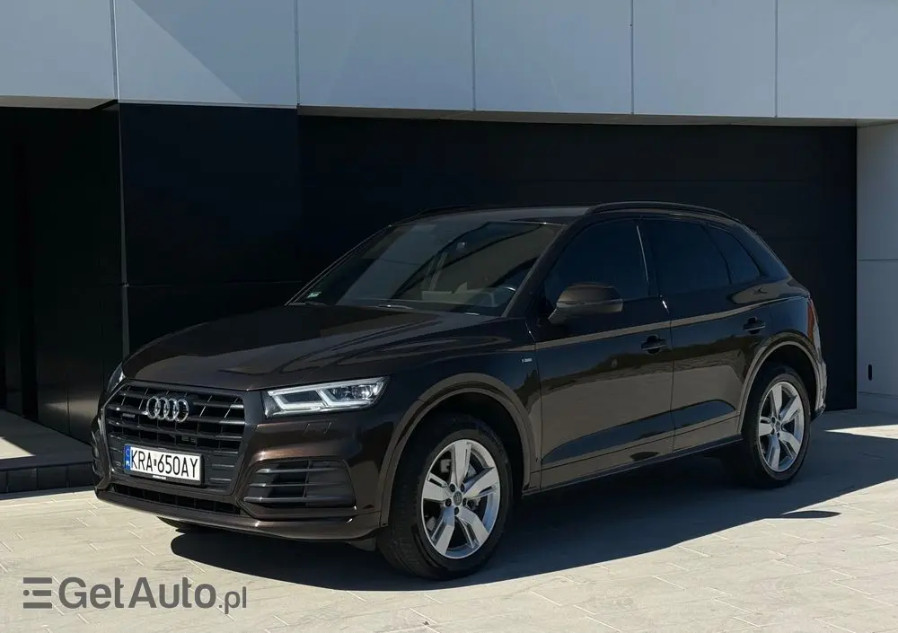 AUDI Q5 40 TDI Quattro S tronic sport