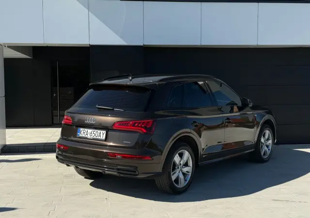 AUDI Q5 40 TDI Quattro S tronic sport