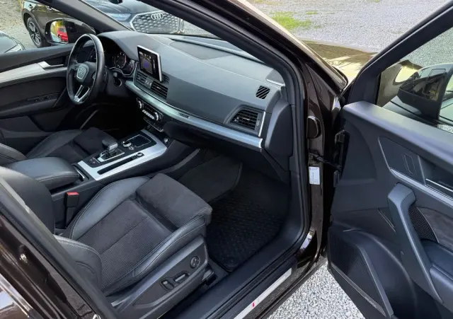 AUDI Q5 40 TDI Quattro S tronic sport