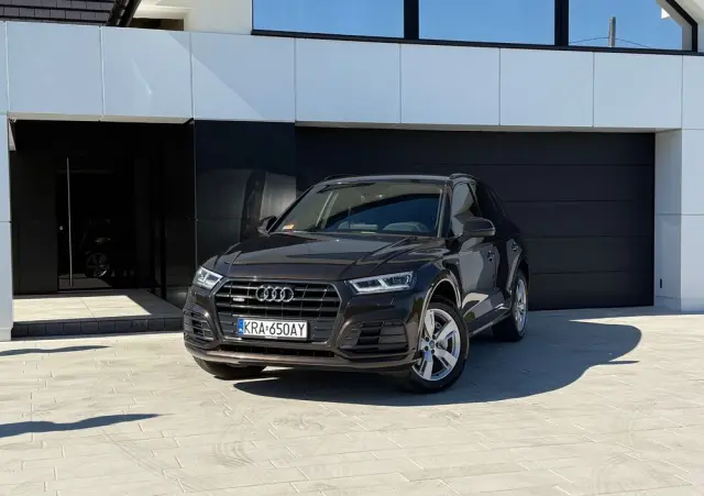 AUDI Q5 40 TDI Quattro S tronic sport