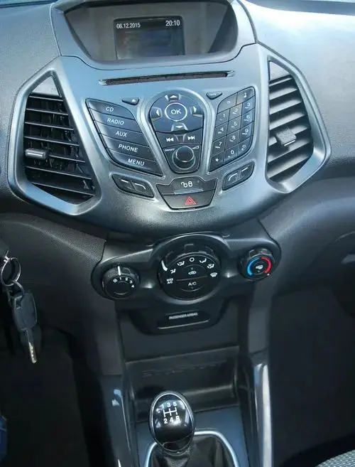 FORD EcoSport 