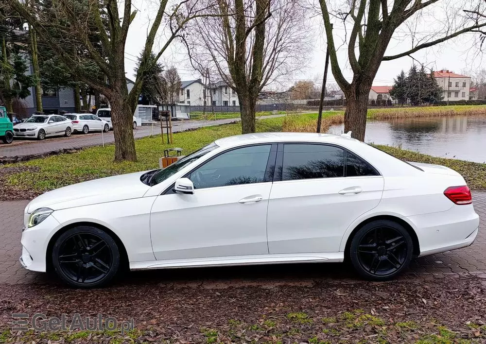 MERCEDES-BENZ Klasa E 220 BlueTEC 9G-TRONIC Avantgarde