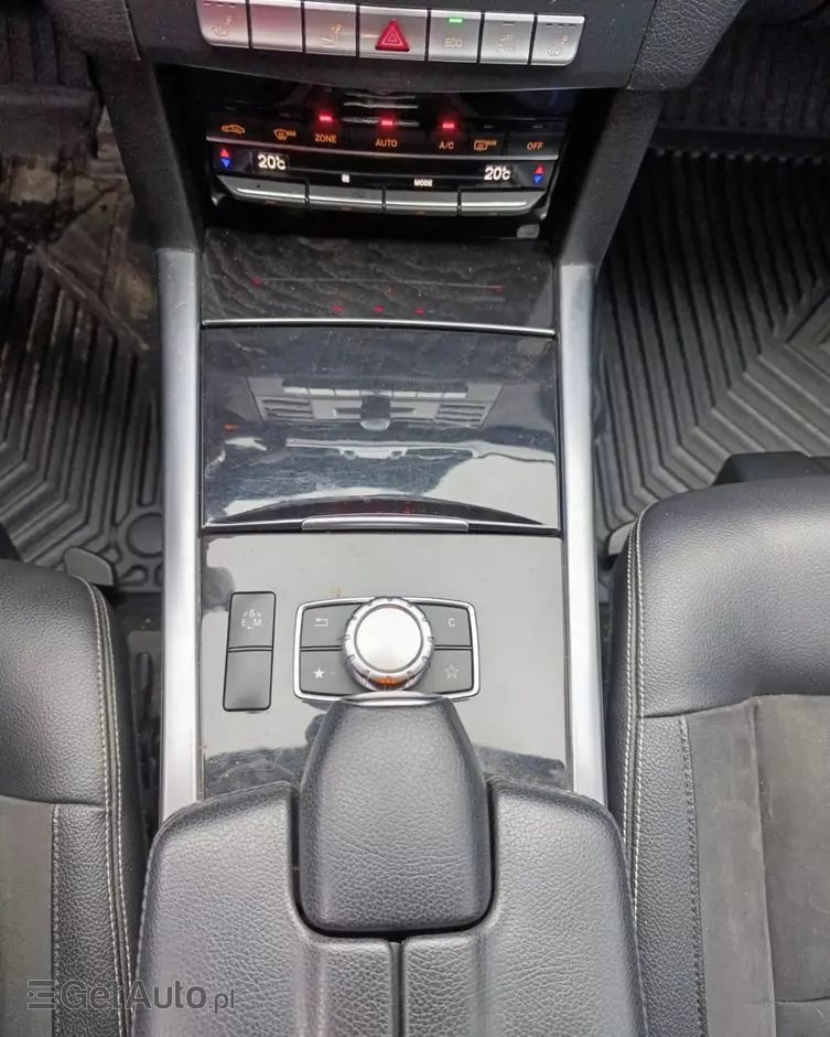MERCEDES-BENZ Klasa E 220 BlueTEC 9G-TRONIC Avantgarde
