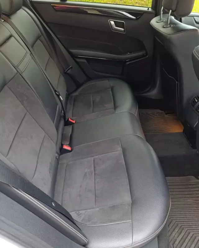 MERCEDES-BENZ Klasa E 220 BlueTEC 9G-TRONIC Avantgarde