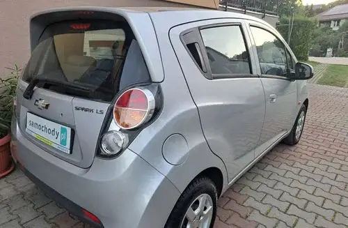 CHEVROLET Spark 