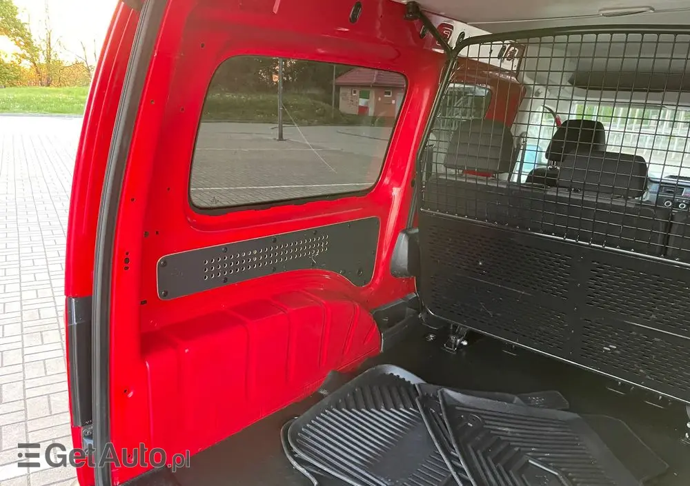 VOLKSWAGEN Caddy 2.0 TDI (5-Si.) Alltrack