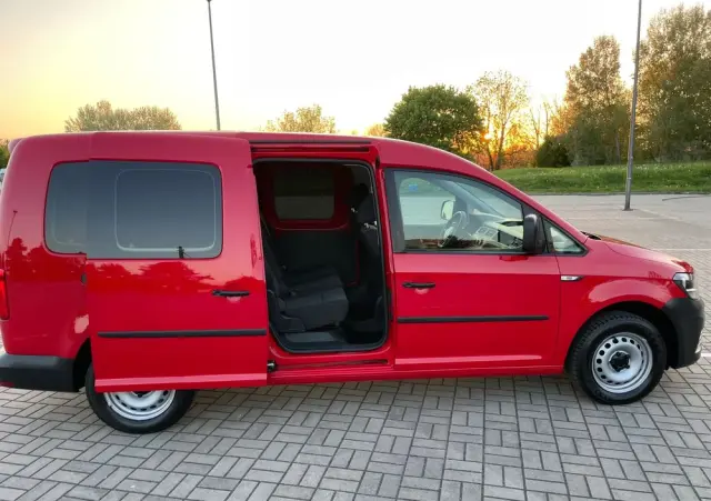 VOLKSWAGEN Caddy 2.0 TDI (5-Si.) Alltrack