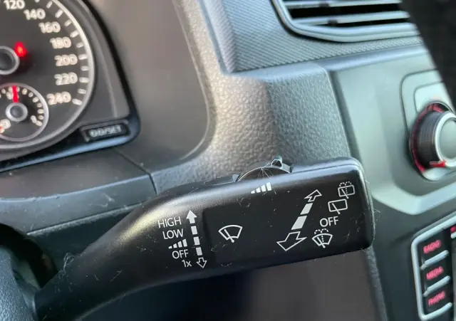 VOLKSWAGEN Caddy 2.0 TDI (5-Si.) Alltrack