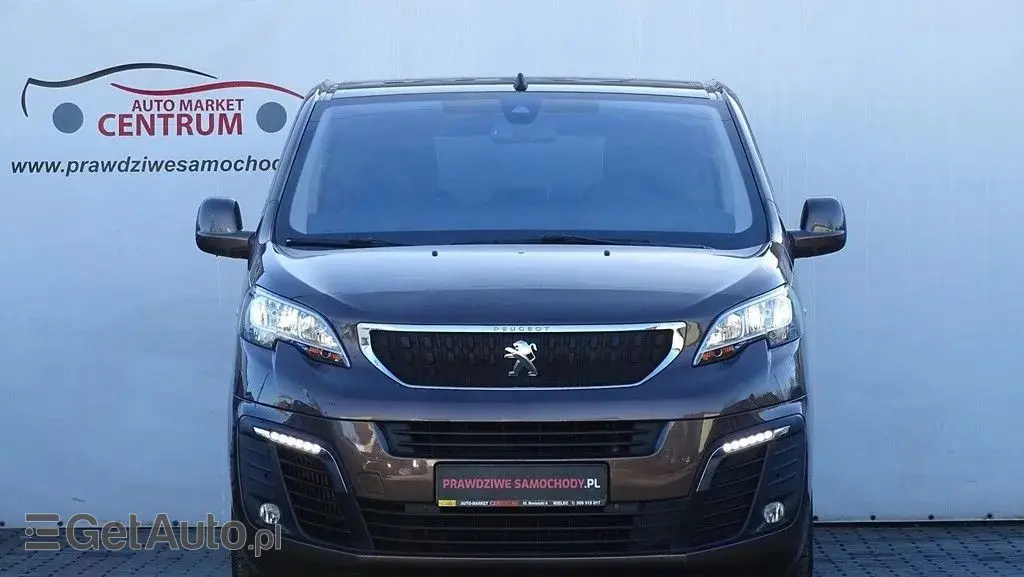 PEUGEOT Traveller 