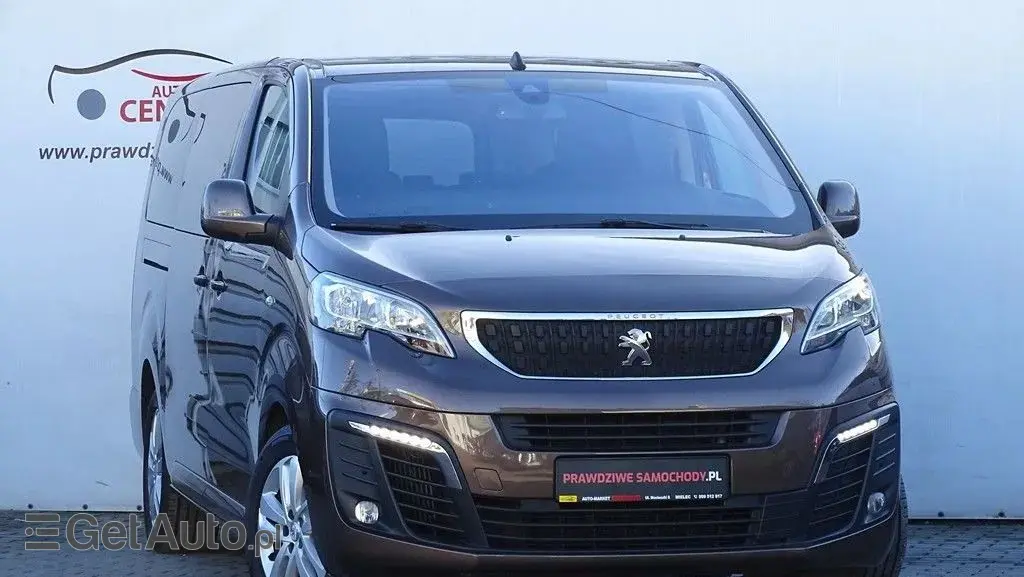 PEUGEOT Traveller 