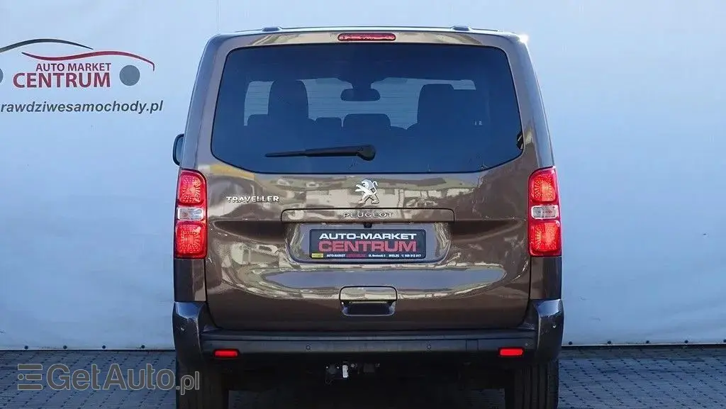 PEUGEOT Traveller 