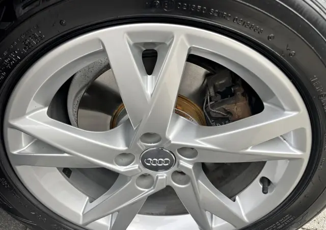 AUDI A4 Avant 2.0 TDI ultra sport