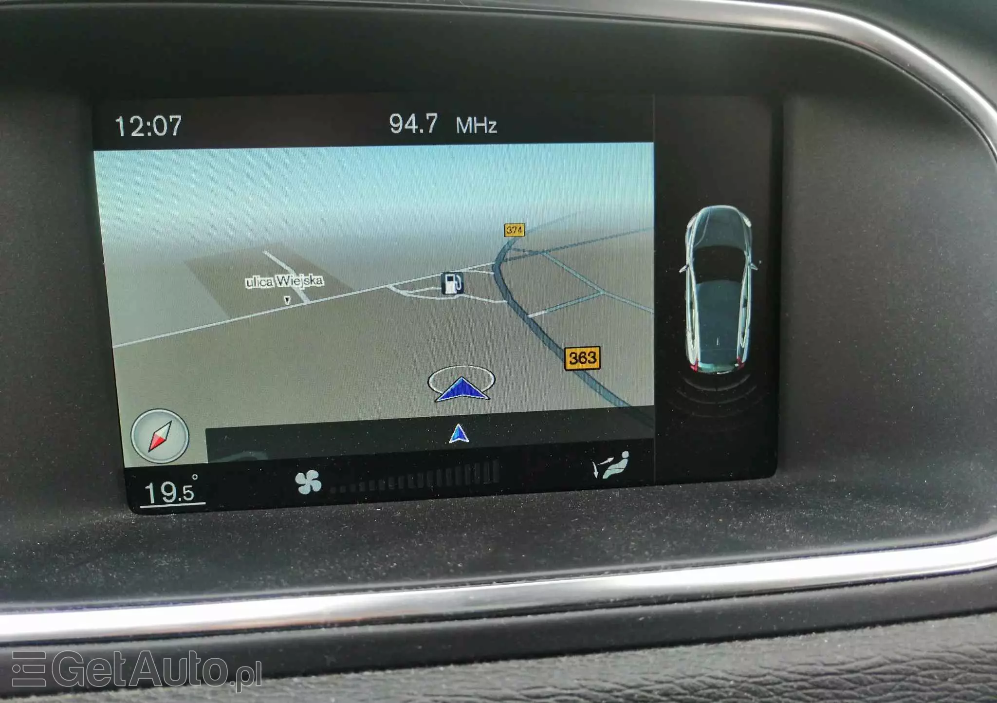 VOLVO V40 T2 Kinetic