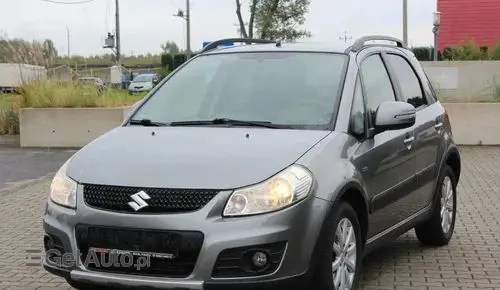 SUZUKI SX4 