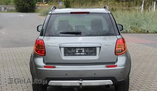 SUZUKI SX4 