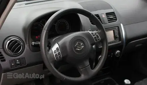 SUZUKI SX4 