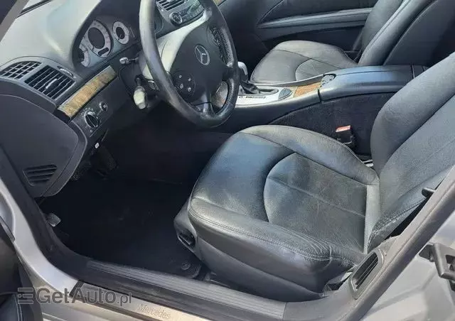 MERCEDES-BENZ Klasa E 320 CDI 4-Matic T Avantgarde