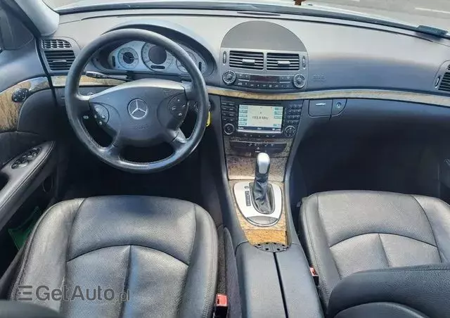 MERCEDES-BENZ Klasa E 320 CDI 4-Matic T Avantgarde