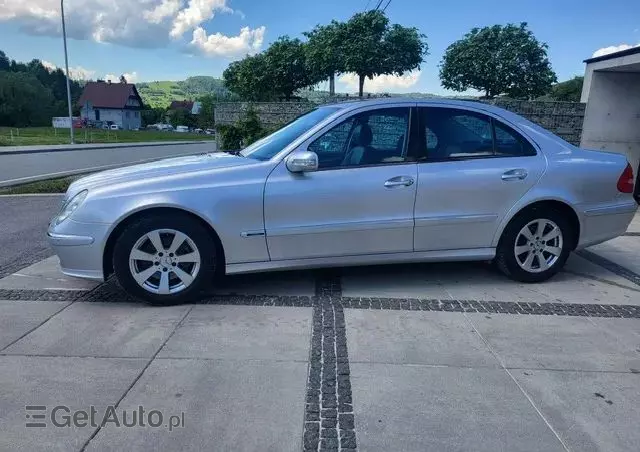 MERCEDES-BENZ Klasa E 320 CDI 4-Matic T Avantgarde