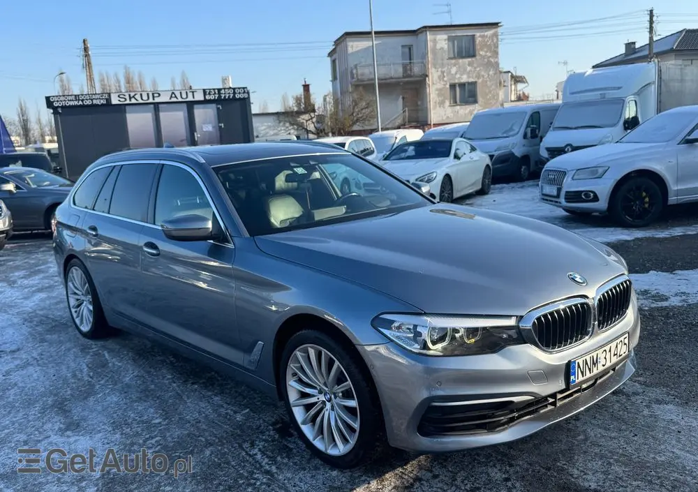 BMW Seria 5 530i Sport Line