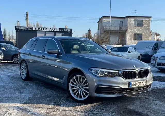 BMW Seria 5 530i Sport Line