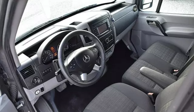 MERCEDES-BENZ Sprinter 