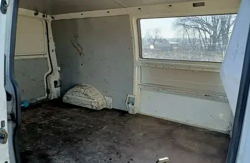 VOLKSWAGEN Transporter 