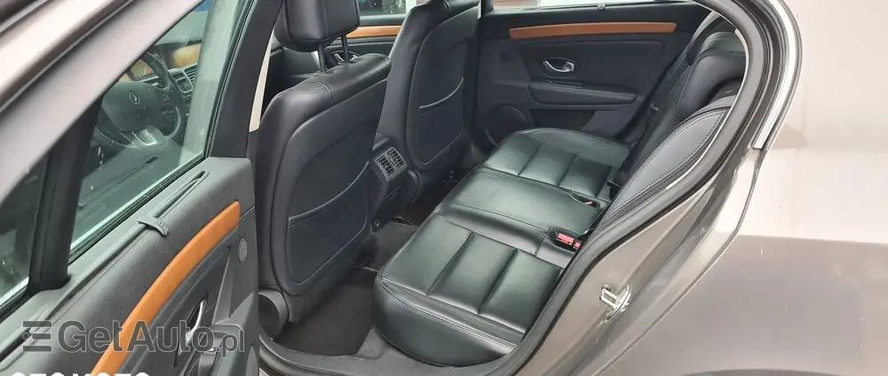 RENAULT Laguna 2.0 DCi Initiale