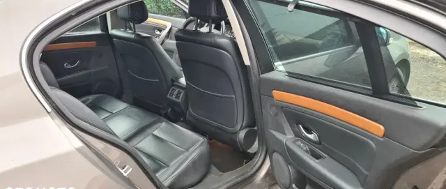 RENAULT Laguna 2.0 DCi Initiale