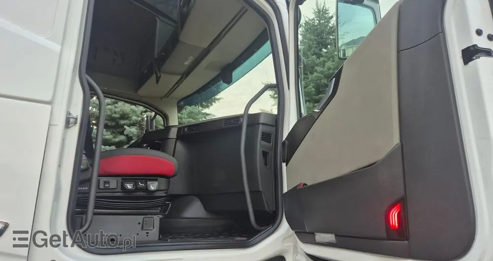 VOLVO VOLVO///FH///460///2020///GLOBETROTTER/// 