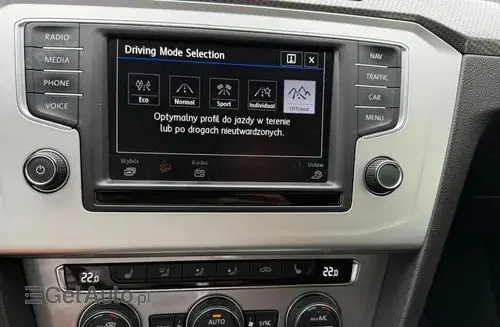 VOLKSWAGEN Passat Alltrack 