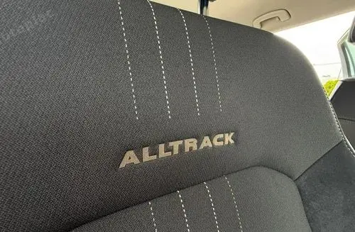 VOLKSWAGEN Passat Alltrack 