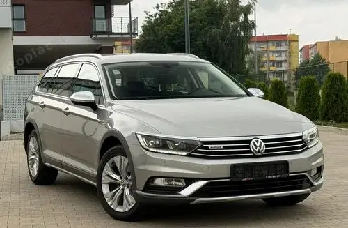 VOLKSWAGEN Passat Alltrack 