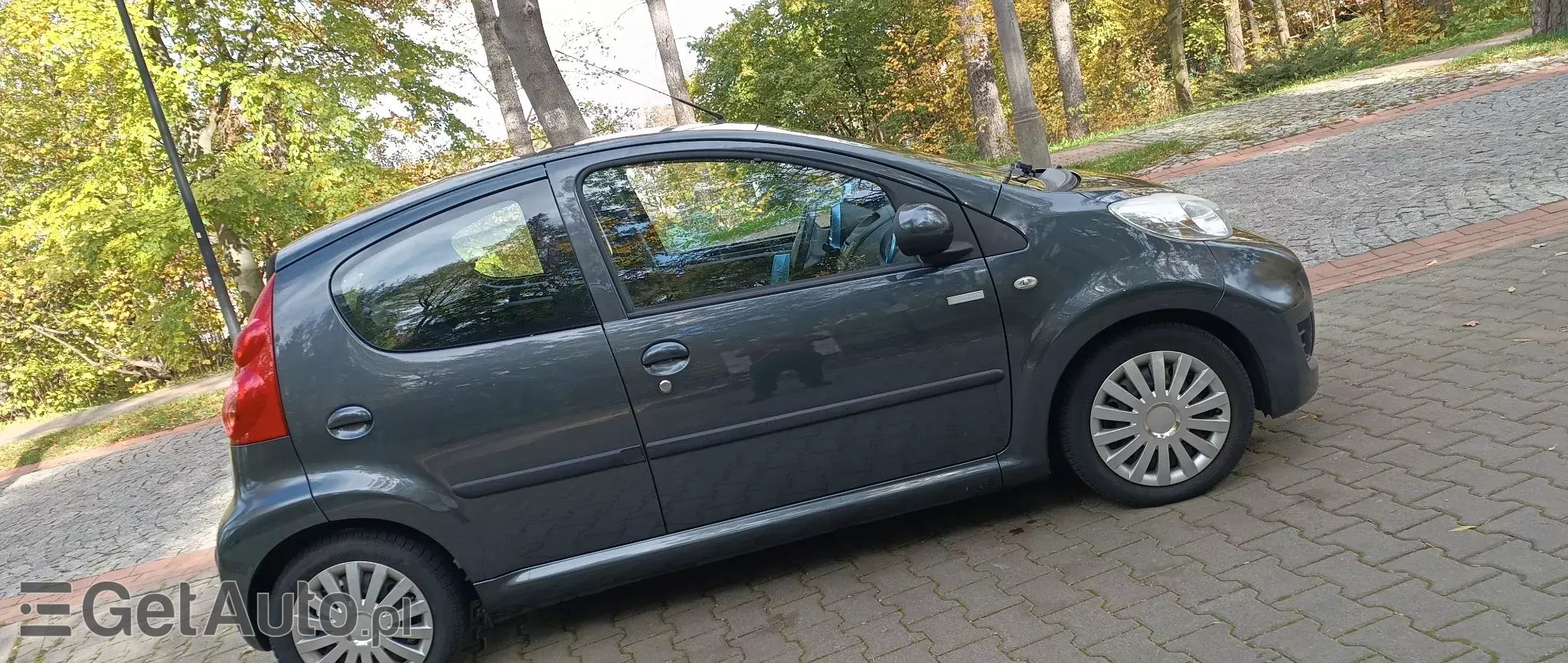 PEUGEOT 107 Active