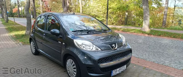 PEUGEOT 107 Active