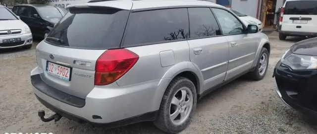 SUBARU Outback 