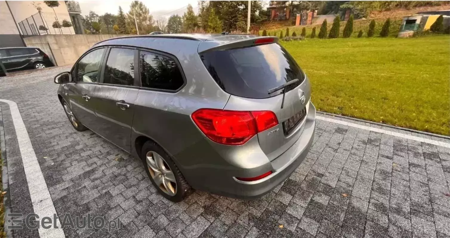 OPEL Astra 1.7 CDTI Caravan DPF Edition