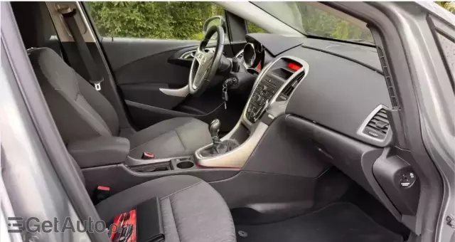 OPEL Astra 1.7 CDTI Caravan DPF Edition