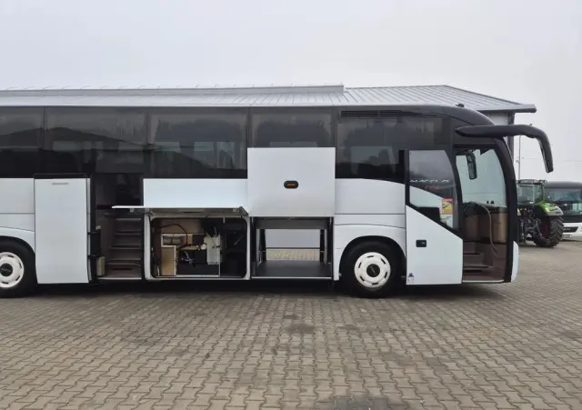 IRISBUS MAGELYS / SPROWADZONY / MANUAL / EURO 5 / WC 