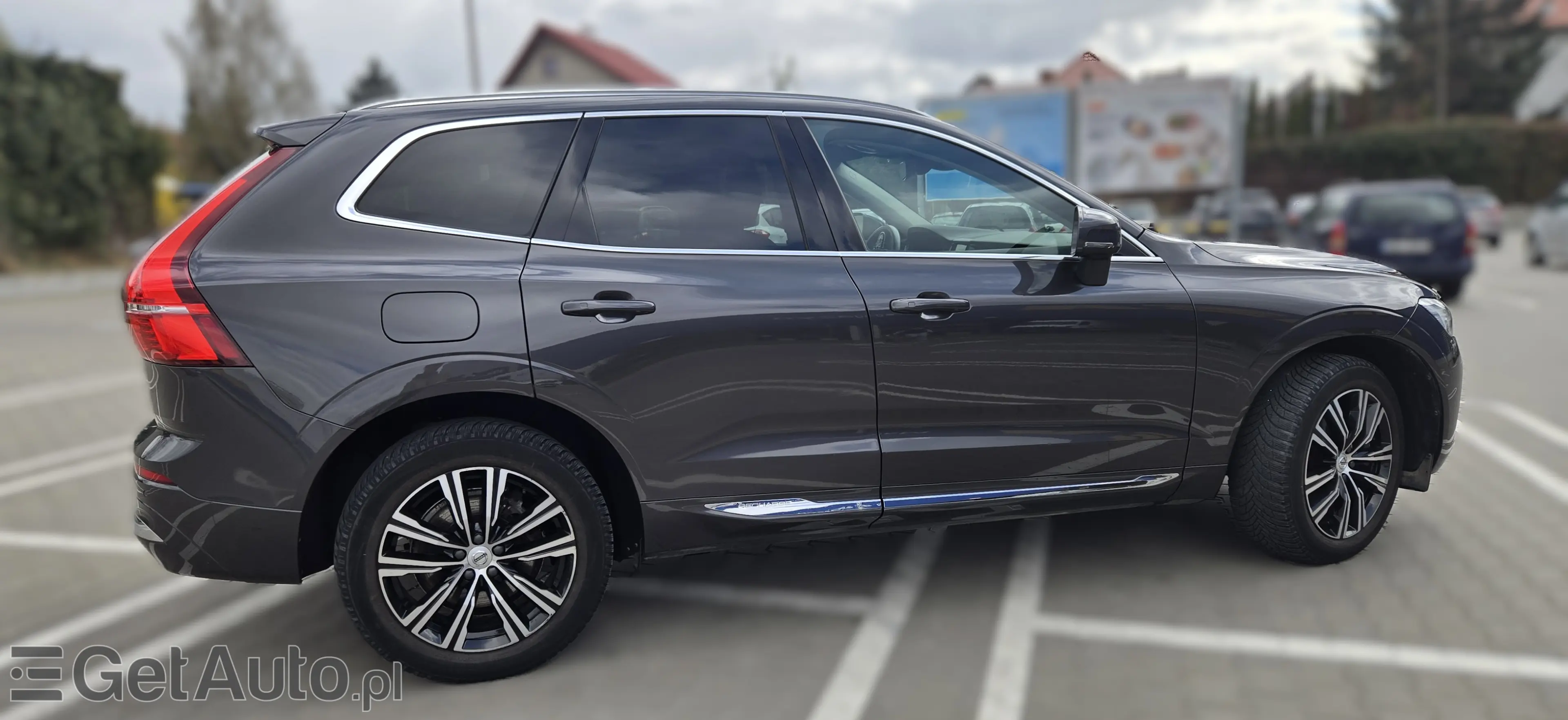 VOLVO XC60 
