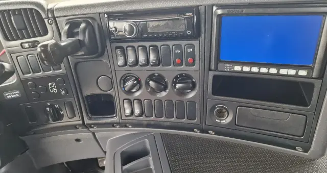 SCANIA P420 8x4 Hydroburta , Meller kiper , Manual 