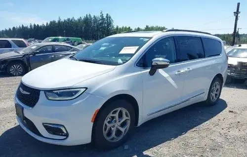 CHRYSLER Pacifica 