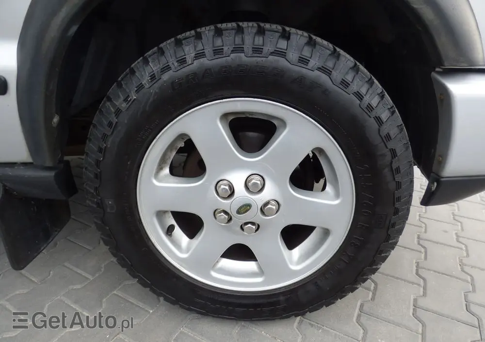 LAND ROVER Discovery 