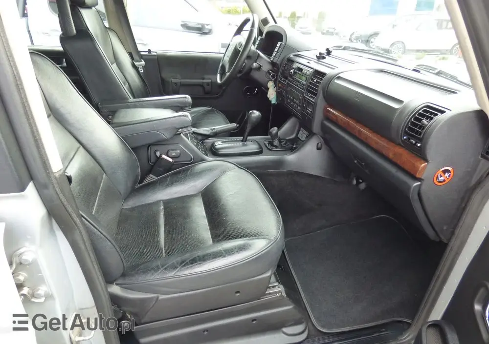 LAND ROVER Discovery 
