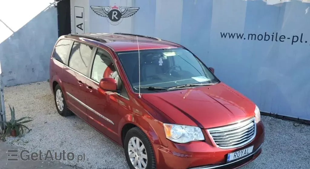 CHRYSLER Town & Country 