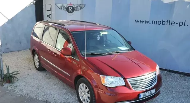 CHRYSLER Town & Country 