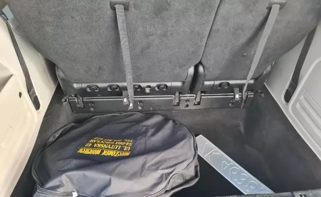 CHRYSLER Town & Country 